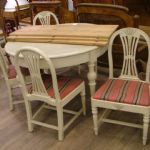 345 5316 DINING TABLE
